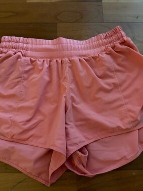 Lululemon Hotty Hot Shorts